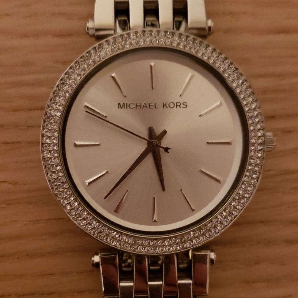 💕HP💕Michael Kors watch